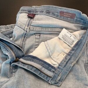 Gloria Vanderbilt Amanda Skimmer Crop Jeans Womens 8 Blue Denim Back Flap Pocket